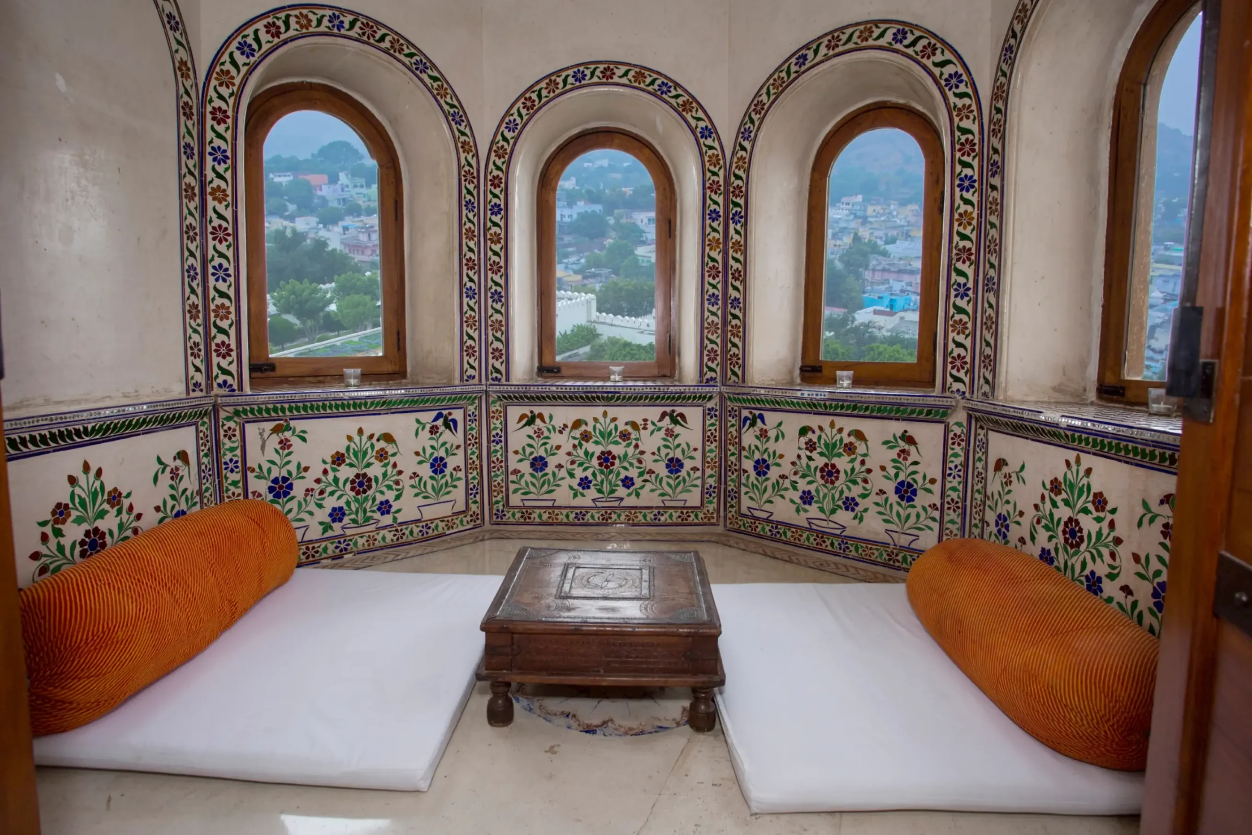20. Aravali Suite (Sitting Area with a View) - RAAS Devigarh x Ravi Solanki