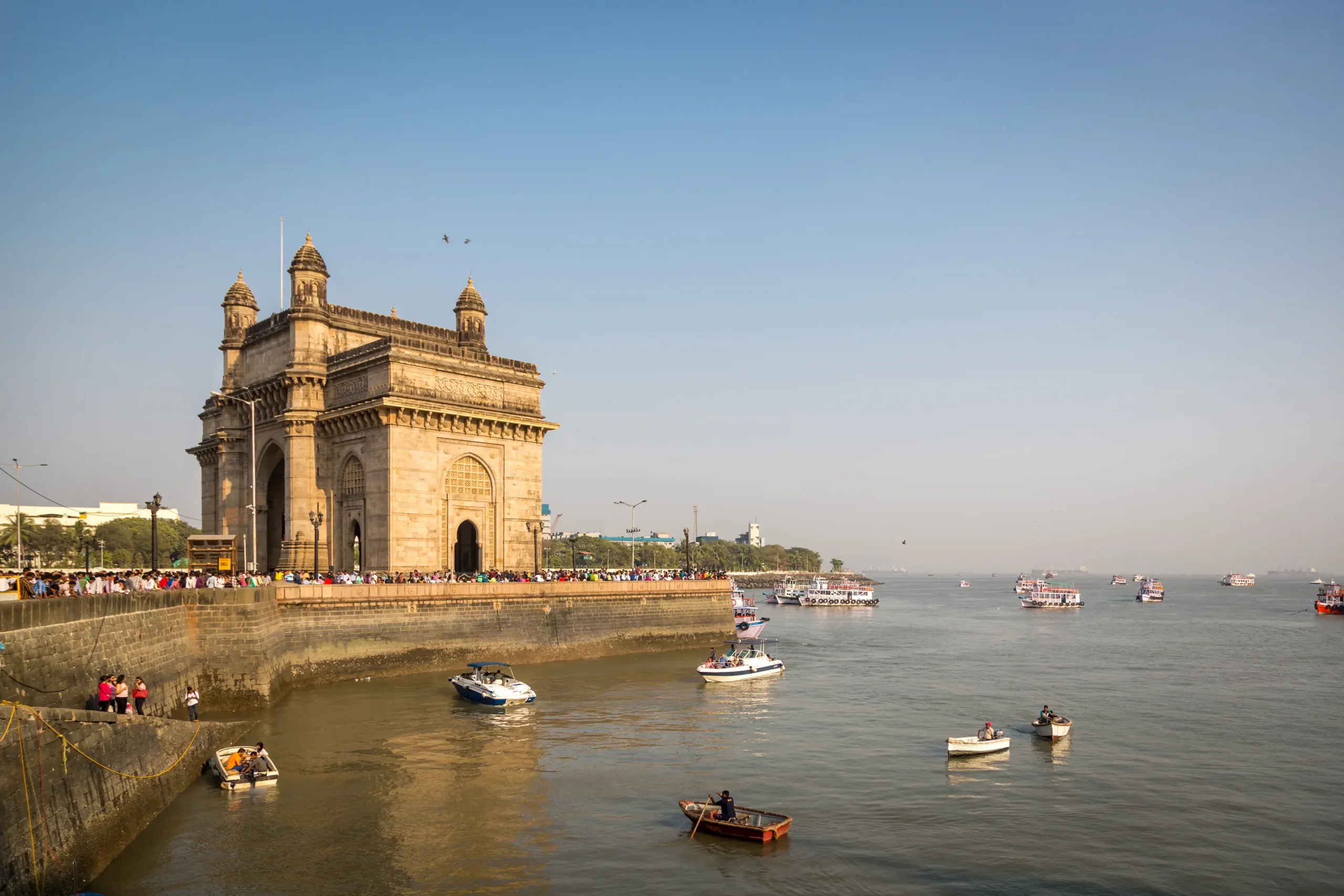 698c1eccbc576_111616-shutterstock_374611357