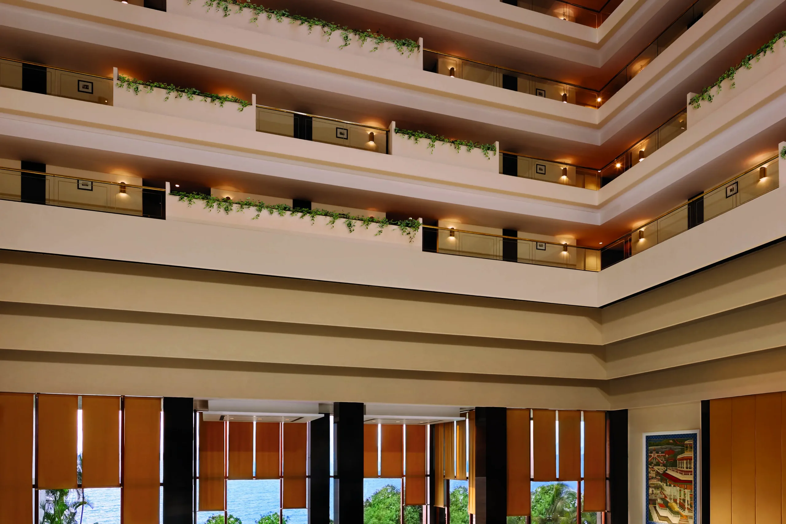 698c2008449ba_105732-tom-main-lobby-2_1