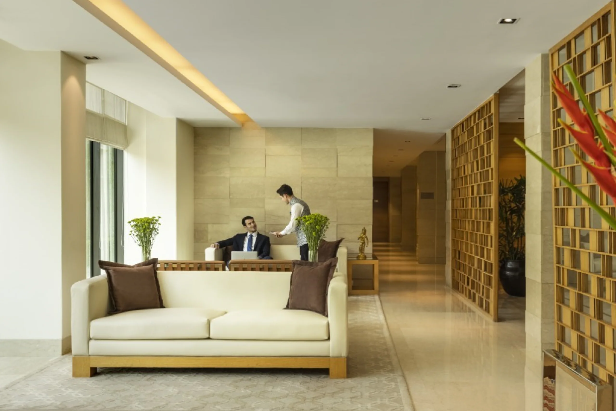 698c45bc4d90a_business-centre