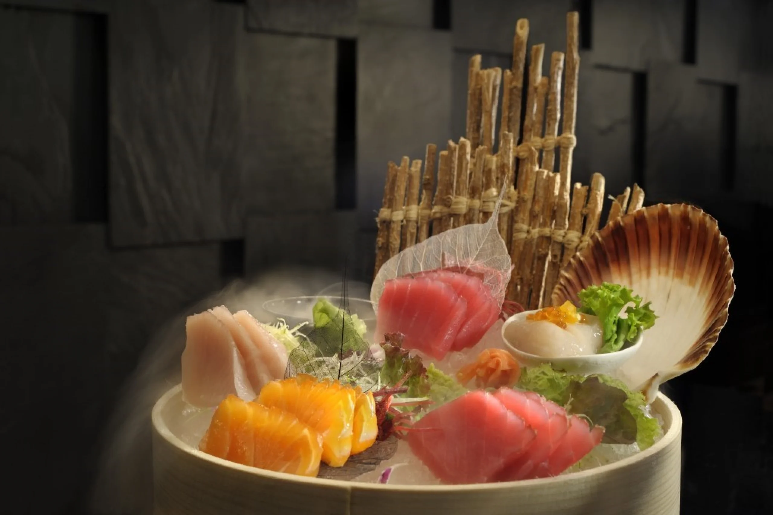 698c5a6ea9814_chef-bobby-s-sashimi-basket