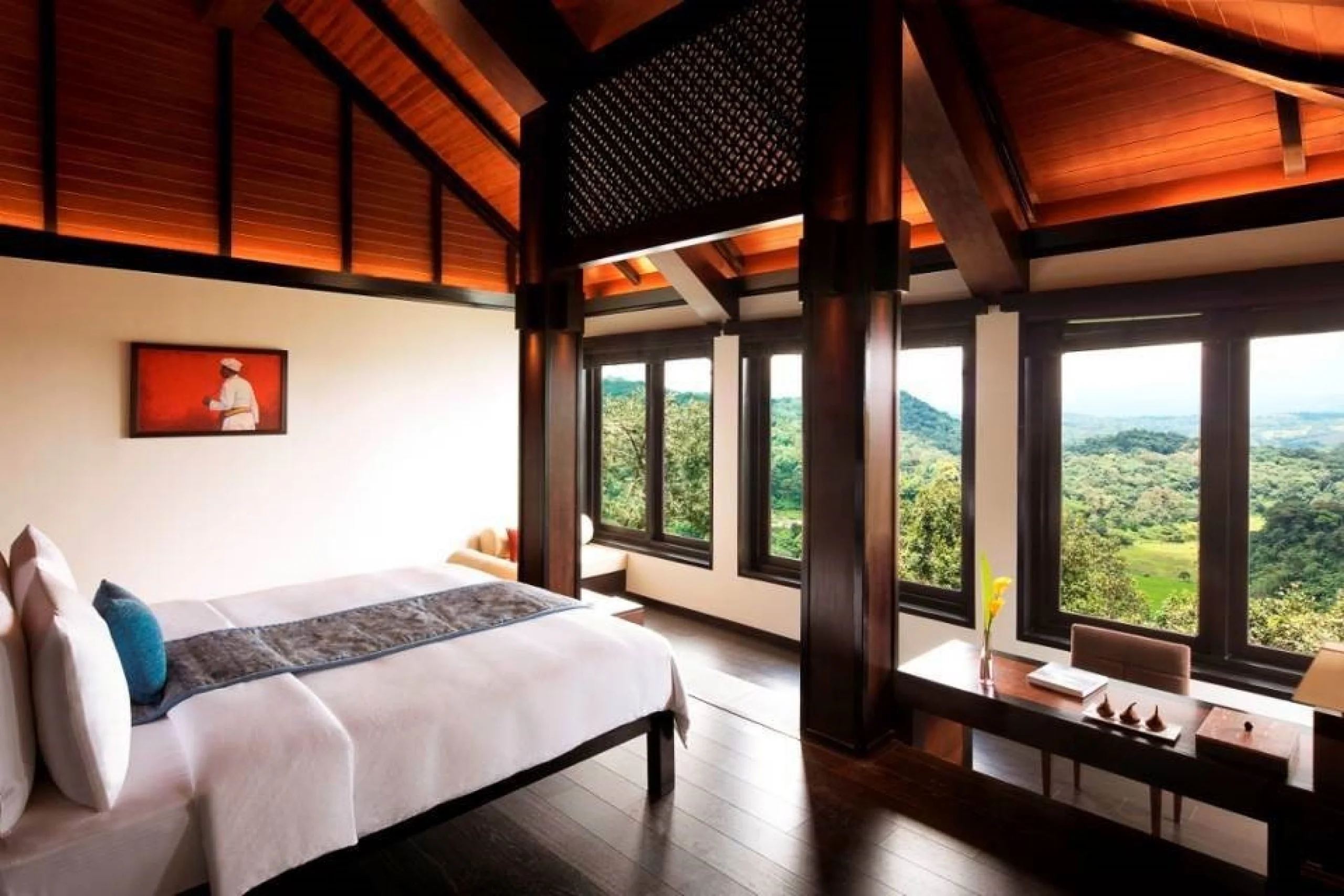 698d7f6cce3ed_Superior_Charm