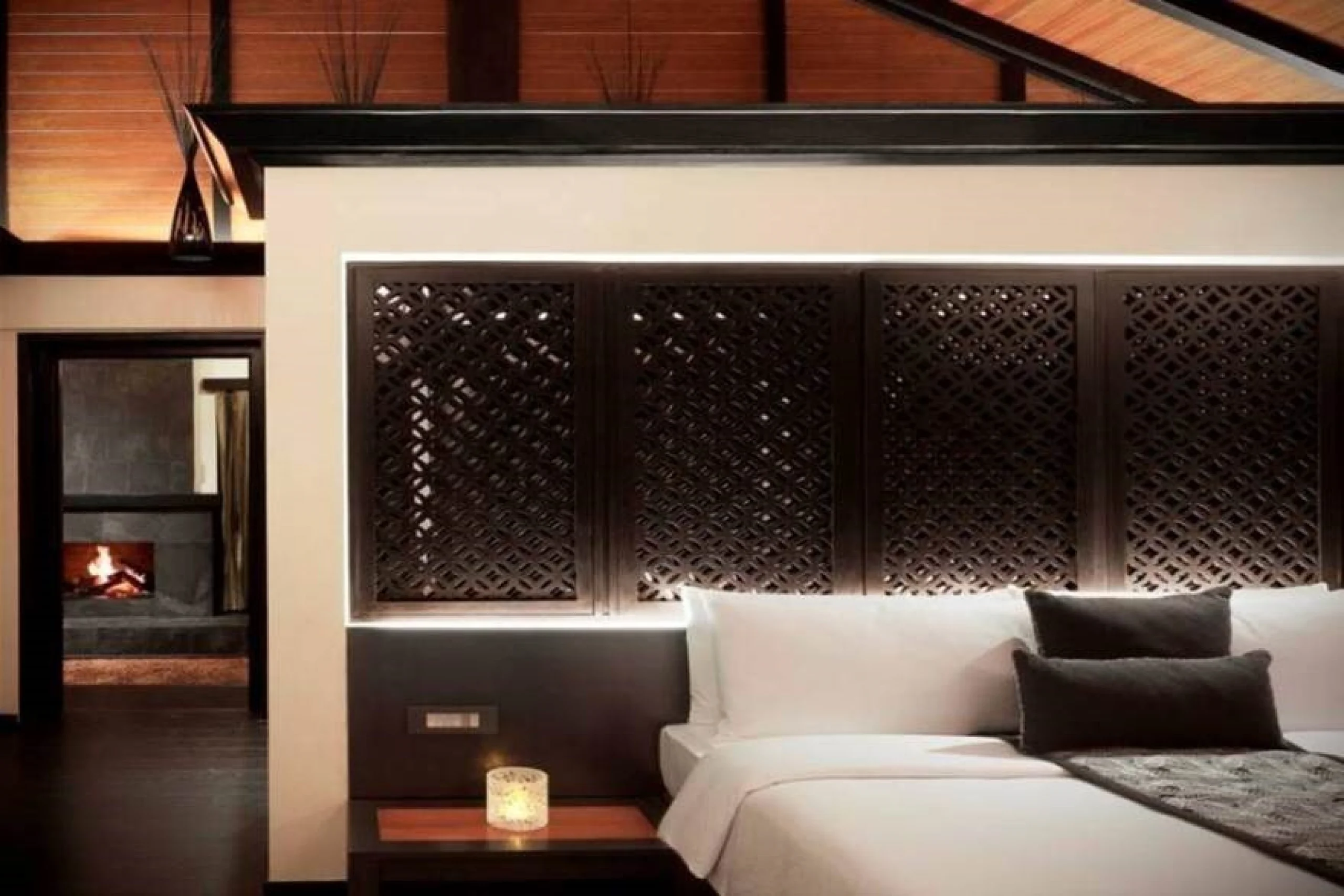 698d8167aef01_Deluxe_Delight