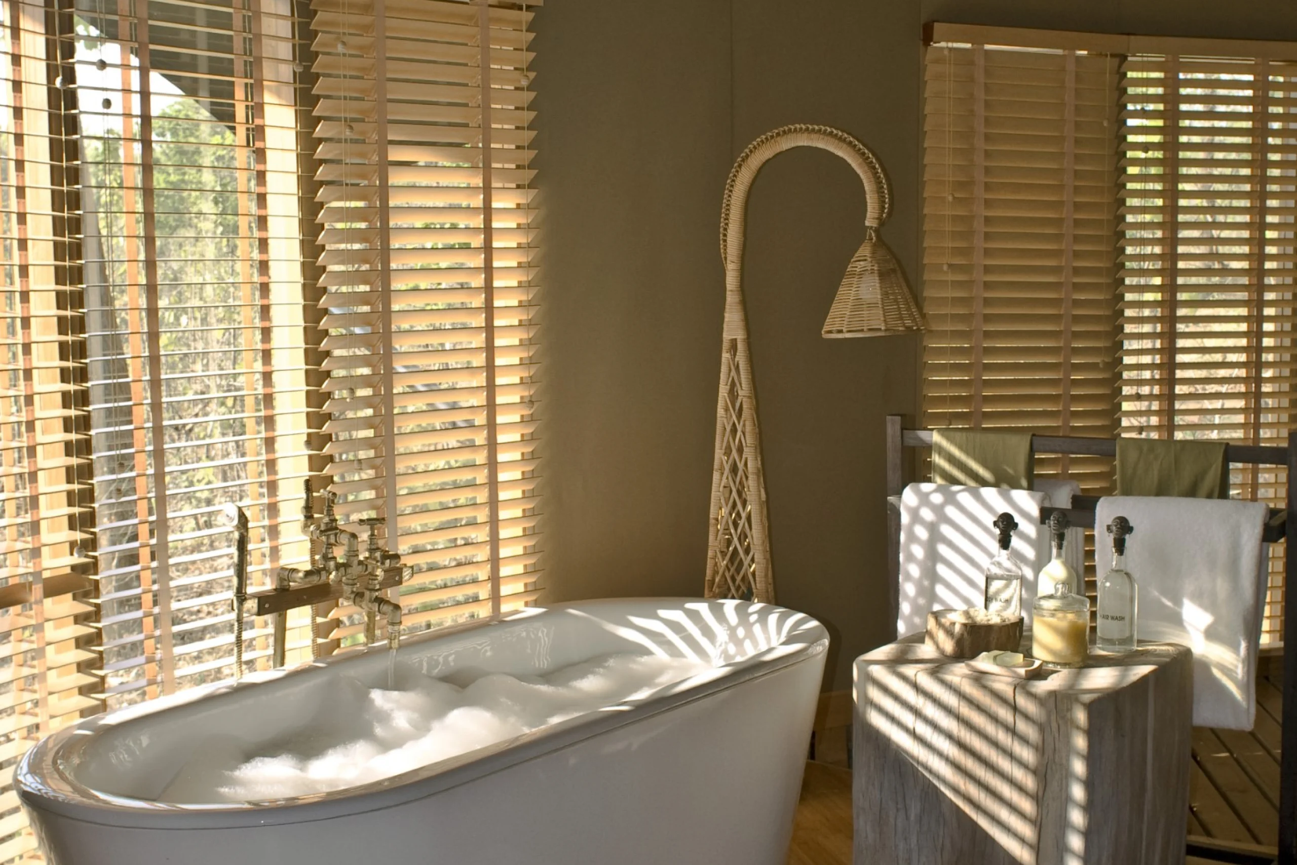 698d98f5d84d9__WLD4085