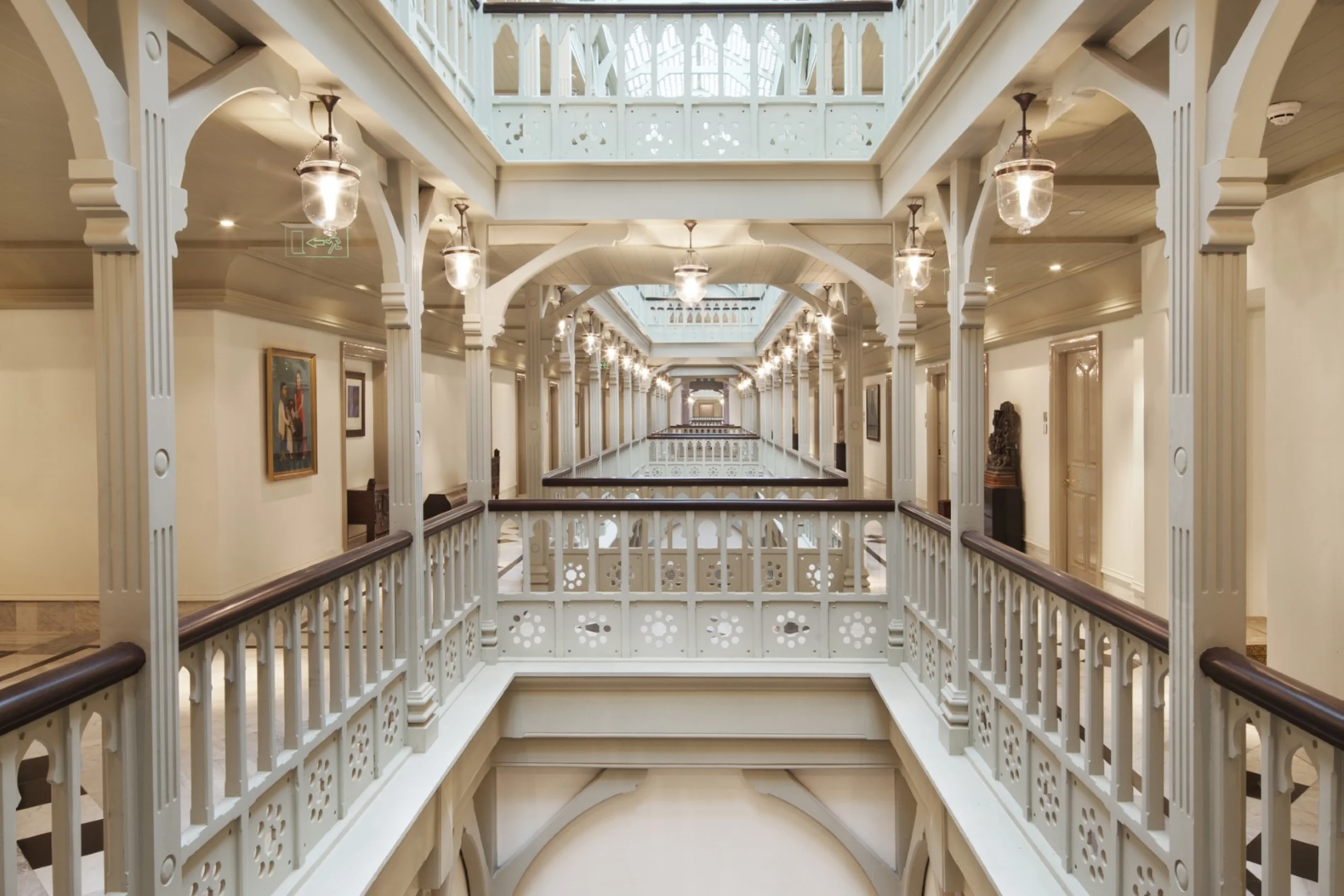 698ebb24c0cfe_Corridor 1