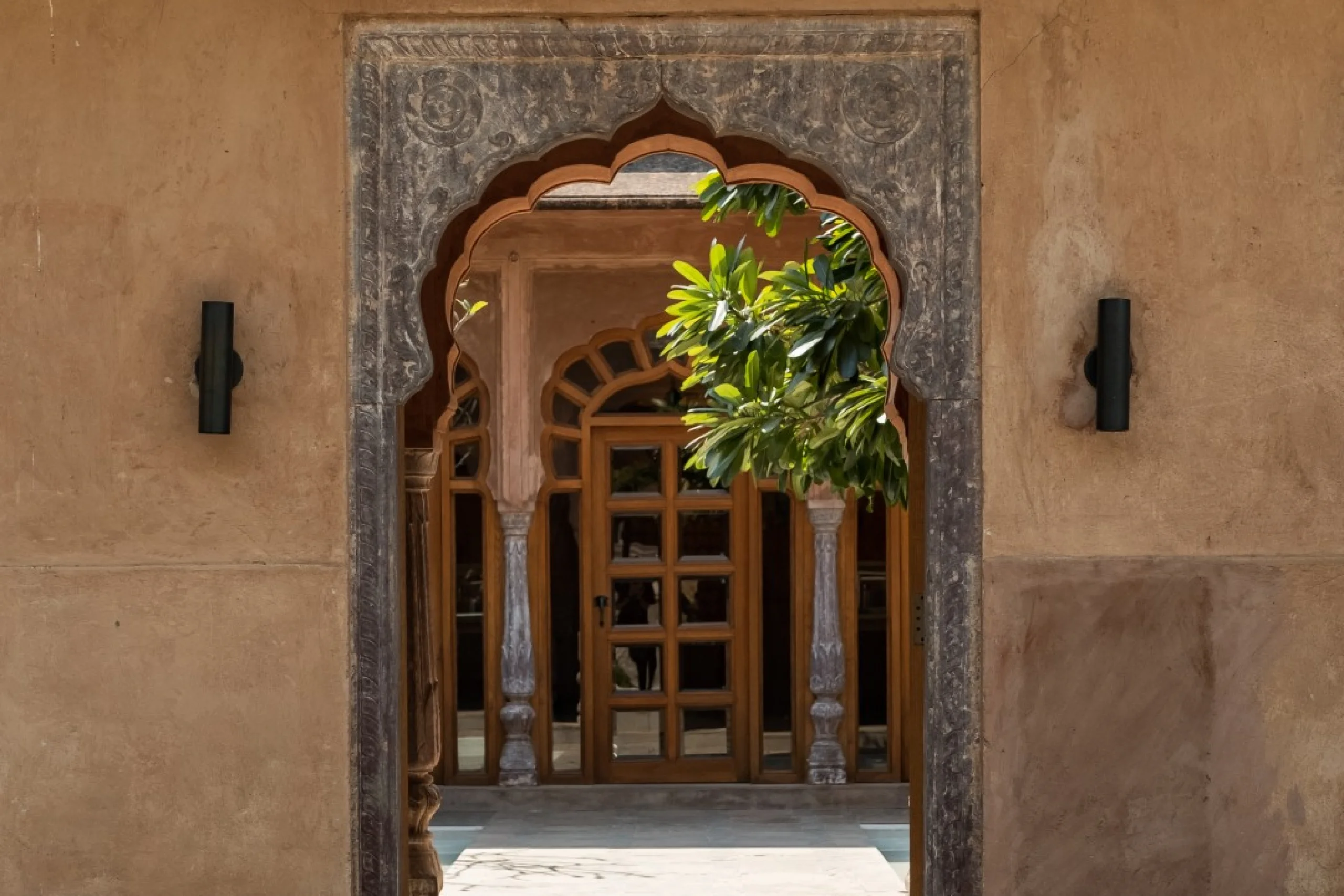 69942e957d238_202303_SixSensesFortBarwara_x_Yuuki_Dokoro-26