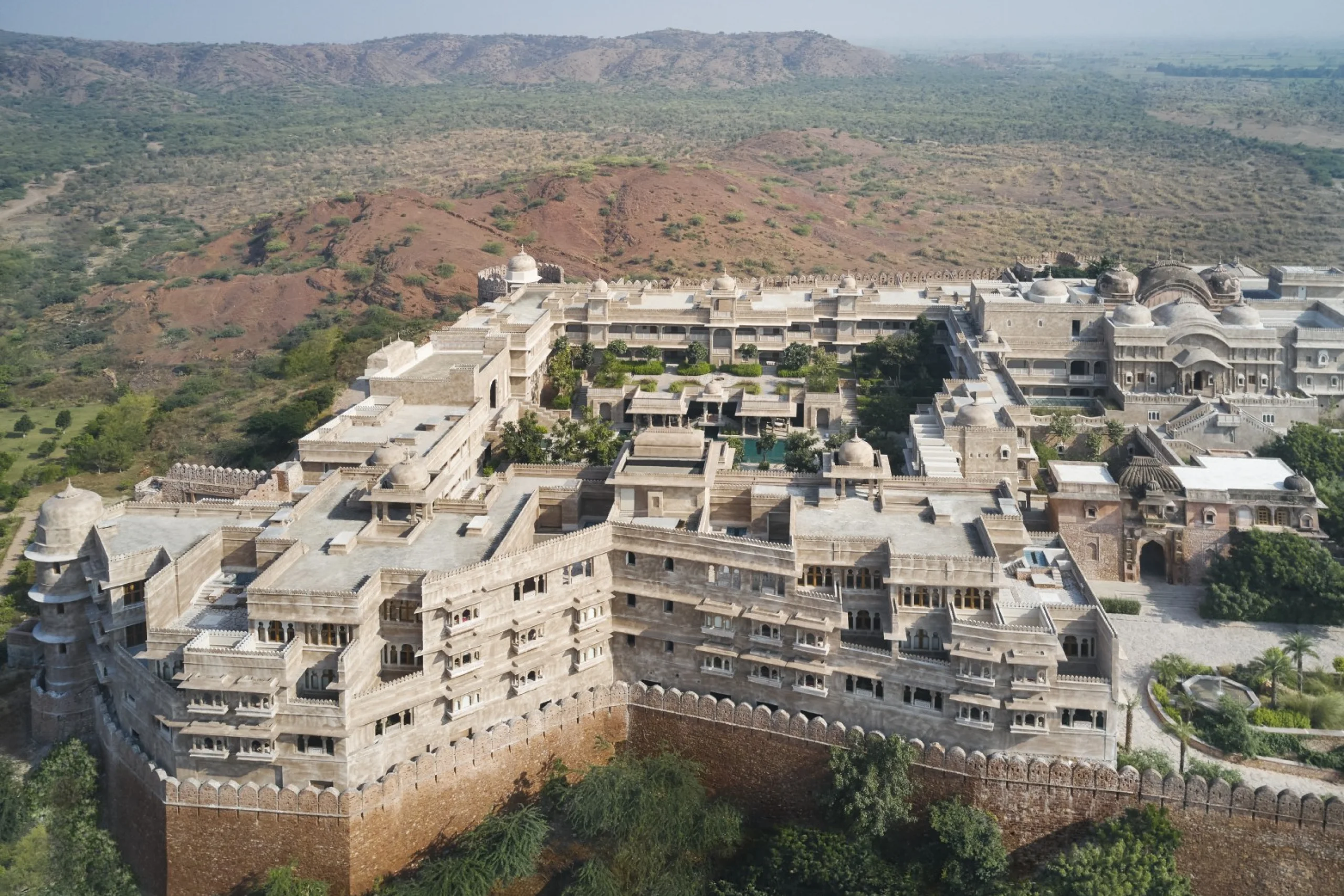 69942f150a799_Fort-Exterior-View