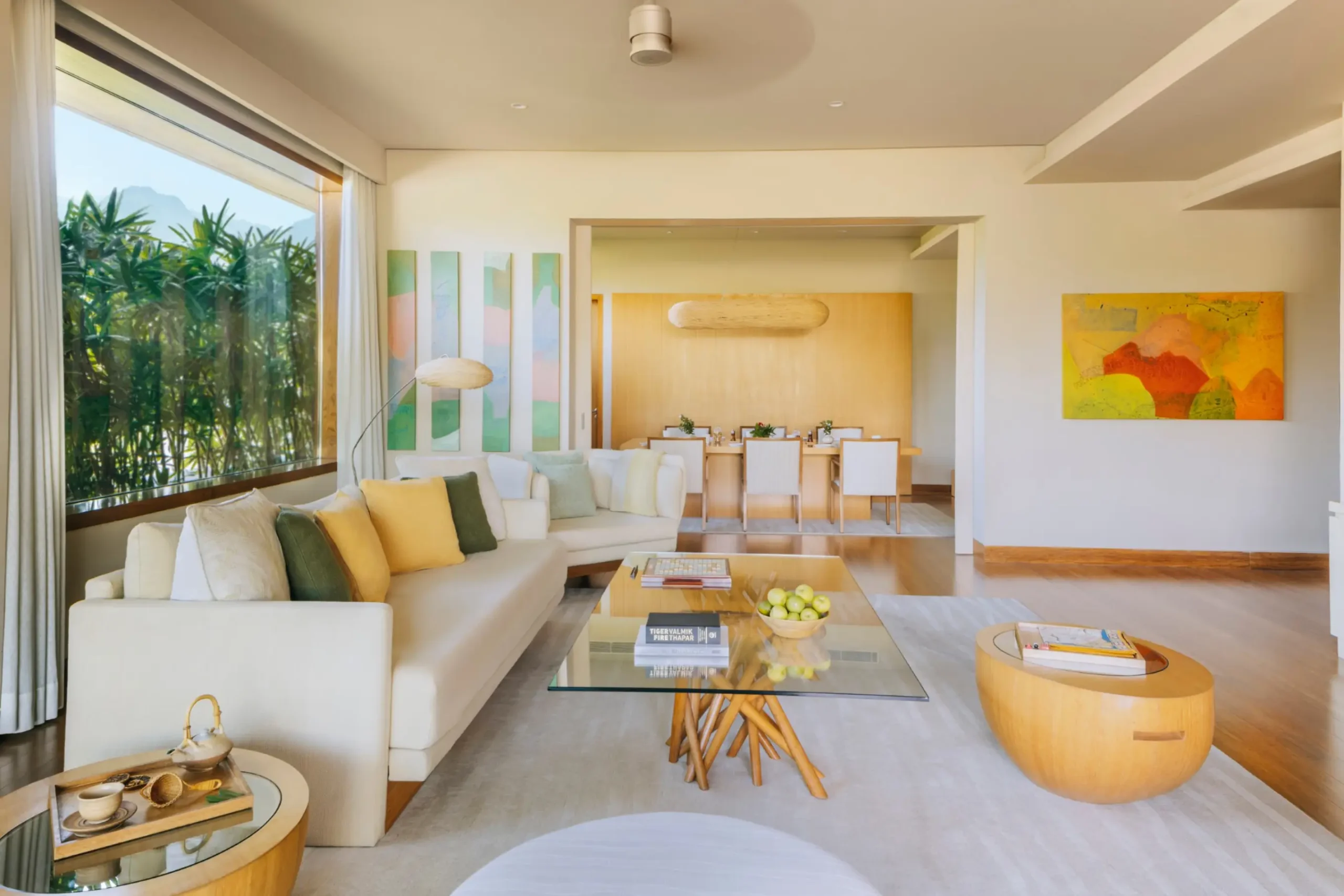 Accomodation_Vana_Suite_Living_Room_2