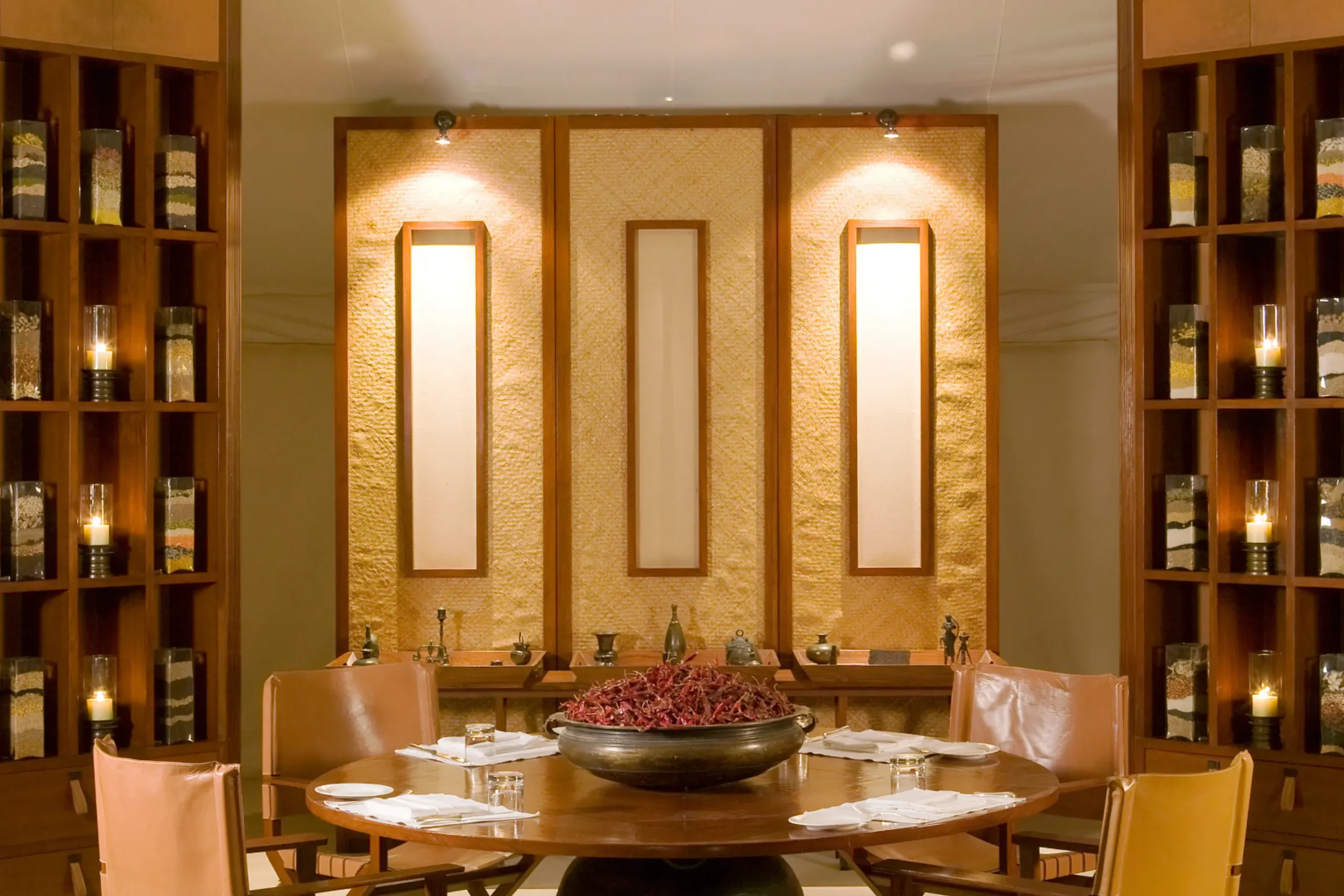 Aman-i-Khas, India - Dining Tent Setting